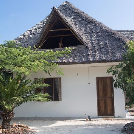 Hotel Crim Wind Freedom Jambiani  Exterior foto